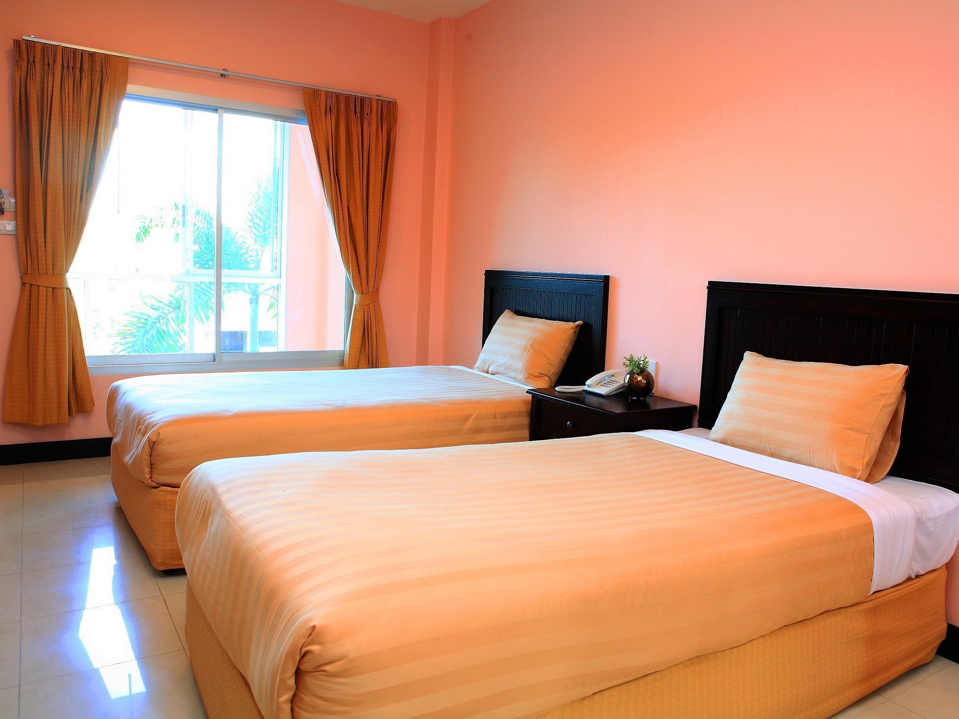 The Victory Hotel Ban Muang Daeng المظهر الخارجي الصورة