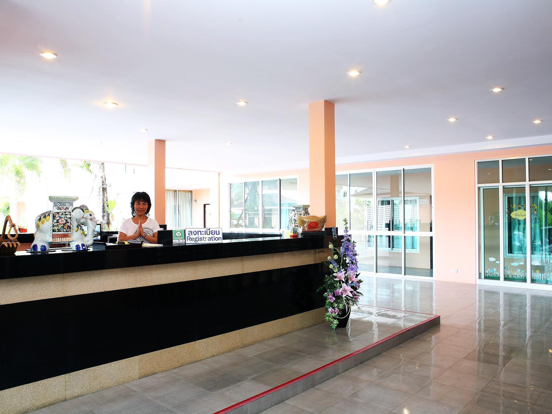 The Victory Hotel Ban Muang Daeng المظهر الخارجي الصورة